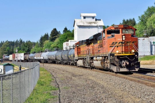 BNSF Tank Cars